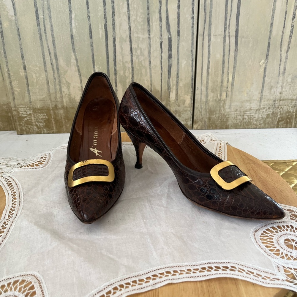 Genuine Alligator A’mano pump hand made